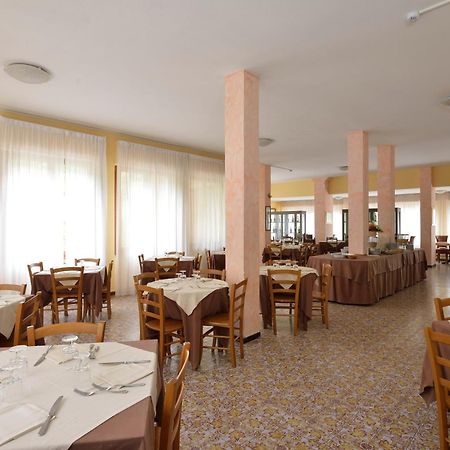 Hotel Attico Chianciano Terme Eksteriør billede