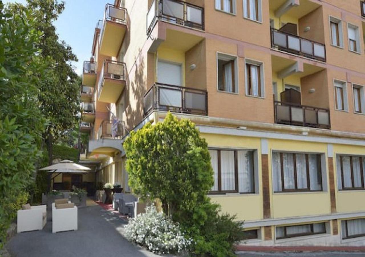 Hotel Attico Chianciano Terme Eksteriør billede